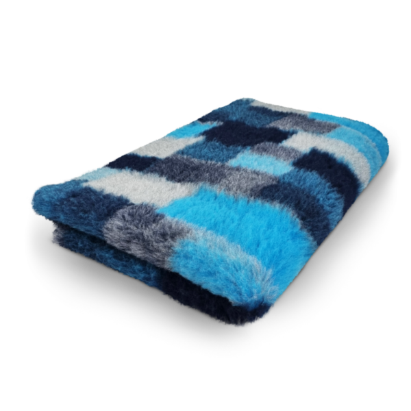 Vetbed patchwork zwart blauw grijs 75x100cm